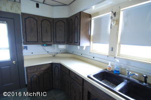 109 W 4th, Buchanan, MI 49107 photo 19