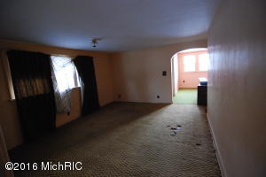 109 W 4th, Buchanan, MI 49107 photo 29