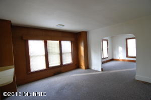 109 W 4th, Buchanan, MI 49107 photo 14