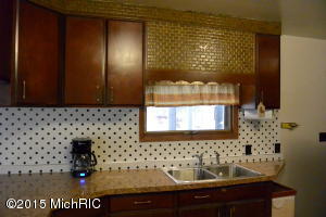 15121 N Main St, Buchanan, MI 49107 photo 12
