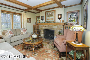 430 N Division, Marshall, MI 49068 photo 4