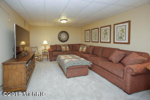 430 N Division, Marshall, MI 49068 photo 21