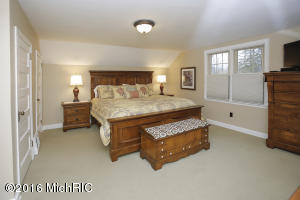 430 N Division, Marshall, MI 49068 photo 15