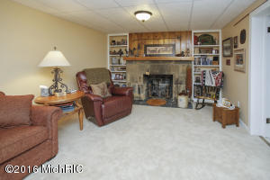 430 N Division, Marshall, MI 49068 photo 20