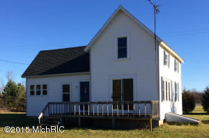 974 58th St, Pullman, MI 49450 photo 4