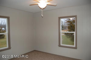 974 58th St, Pullman, MI 49450 photo 8