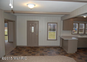 974 58th St, Pullman, MI 49450 photo 2