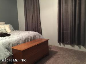 283 S Barton St, White Cloud, MI 49349 photo 5