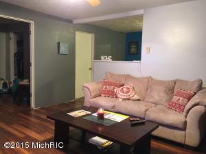 283 S Barton St, White Cloud, MI 49349 photo 2