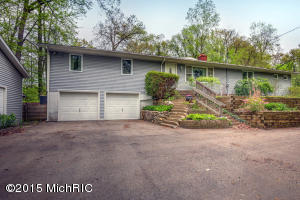 8665 Fulton St E, Ada, MI 49301 photo 1