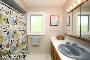 8665 Fulton St E, Ada, MI 49301 photo 20