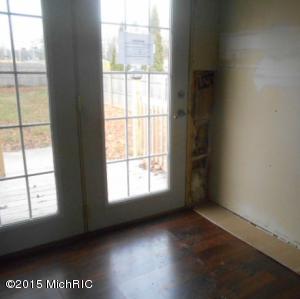 716 Maple St, Three Rivers, MI 49093 photo 8
