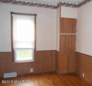 716 Maple St, Three Rivers, MI 49093 photo 6