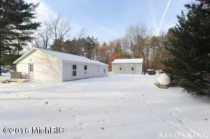 4295 E 104th St, Grant, MI 49327 photo 17
