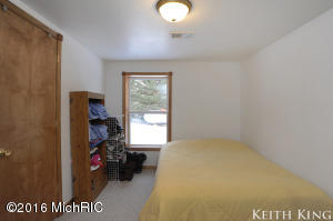 4295 E 104th St, Grant, MI 49327 photo 12