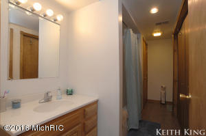 4295 E 104th St, Grant, MI 49327 photo 14