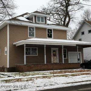 815 7th St, Three Rivers, MI 49093 photo 4