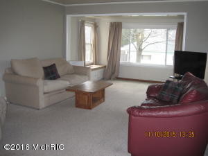 342 E Glenguile, Parchment, MI 49004 photo 2