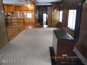6386 N River Rd, Evart, MI 49631 photo 12