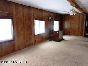 6386 N River Rd, Evart, MI 49631 photo 11