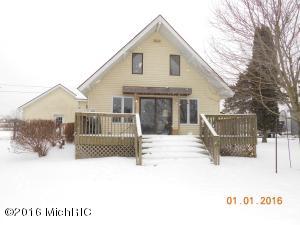 5679 E 92nd St, Newaygo, MI 49337 photo 2