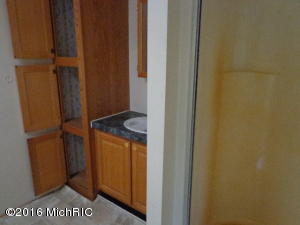 11230 Fillmore Rd, Sumner, MI 48889 photo 17