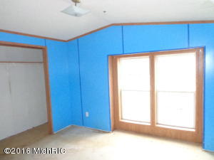 11230 Fillmore Rd, Sumner, MI 48889 photo 15