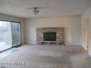 445 Block Rd, Coldwater, MI 49036 photo 5