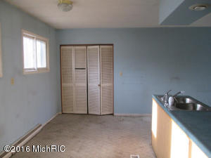 445 Block Rd, Coldwater, MI 49036 photo 4