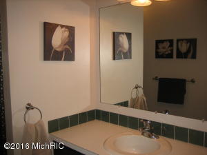16735 E Augusta Dr, Augusta, MI 49012 photo 32