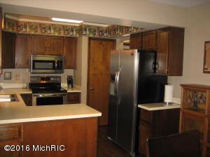 16735 E Augusta Dr, Augusta, MI 49012 photo 15