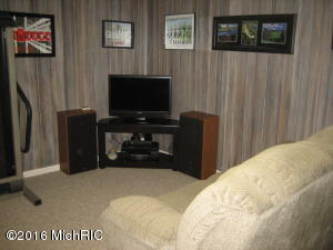 16735 E Augusta Dr, Augusta, MI 49012 photo 21
