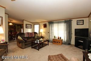 45 Smith, Hesperia, MI 49421 photo 8