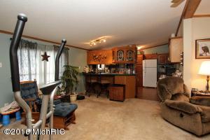 45 Smith, Hesperia, MI 49421 photo 11