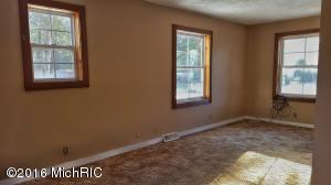 3275 E 40th, White Cloud, MI 49349 photo 9