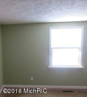 61272 Dailey Rd, Cassopolis, MI 49031 photo 8