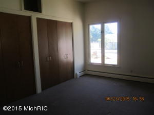 375 E Maple St, Climax, MI 49034 photo 14