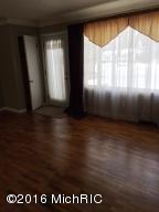 1042 Bronson, Plainwell, MI 49080 photo 2
