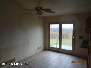 3630 Fox Dr, Grant, MI 49327 photo 10