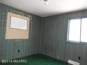 1174 W Echo Dr, White Cloud, MI 49349 photo 22