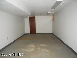 1174 W Echo Dr, White Cloud, MI 49349 photo 23