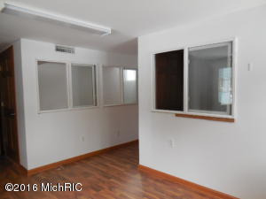 1174 W Echo Dr, White Cloud, MI 49349 photo 25