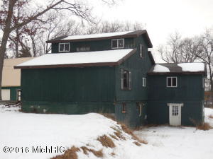 1174 W Echo Dr, White Cloud, MI 49349 photo 2
