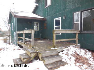 1174 W Echo Dr, White Cloud, MI 49349 photo 5