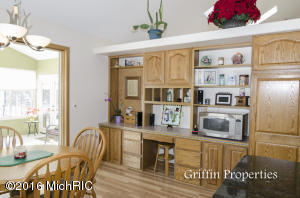 188 Rollingbrook NE, Ada, MI 49301 photo 30