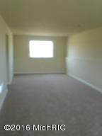 842 E Harmony Dr, Sparta, MI 49345 photo 5