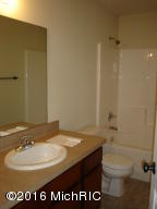 842 E Harmony Dr, Sparta, MI 49345 photo 4