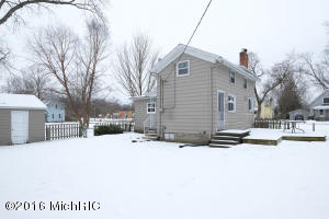 225 Colfax St, Plainwell, MI 49080 photo 40