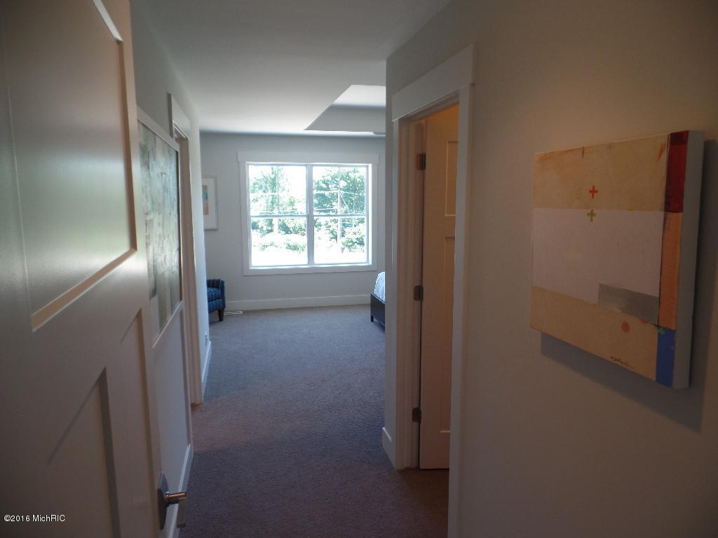 160 Garden Ter #C, Douglas, MI 49406 photo 32