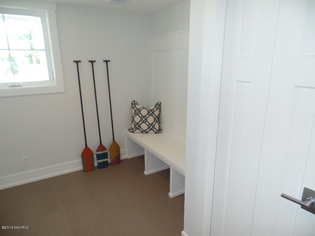 160 Garden Ter #C, Douglas, MI 49406 photo 38
